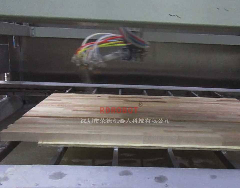 钢琴木板自动喷漆生产线