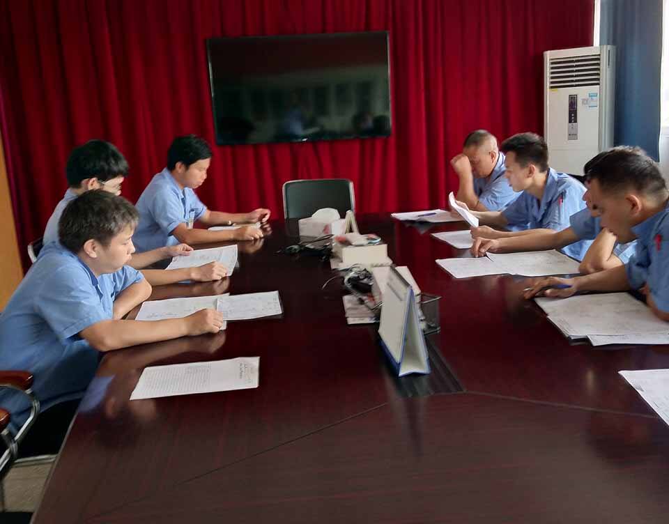 荣德机器人近三年研发喷涂设备项目的费用